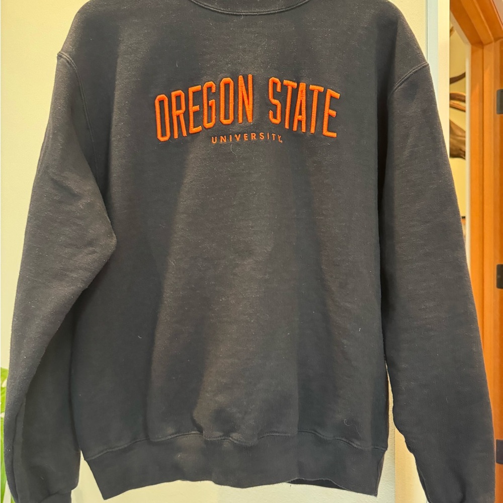Champion Men's Black Crewneck Sweater with Orange Oregon State Logo